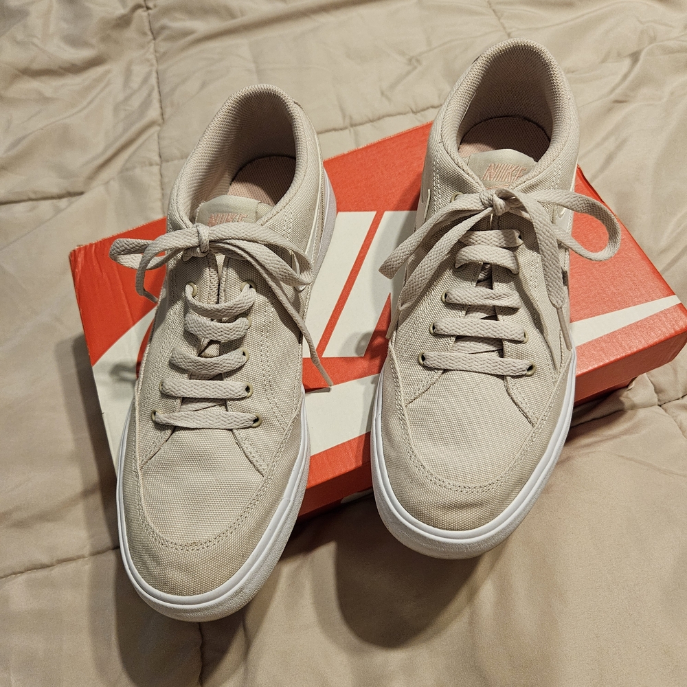 Nike GTS '16 TXT Women's Desert Sand Sneakers 10 - Picture 3 of 8